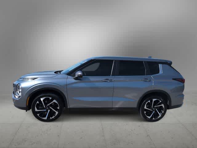 Thumbnail: 2024 Mitsubishi Outlander - 5