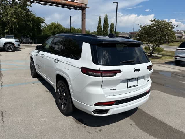 Thumbnail: 2023 Jeep Grand Cherokee L - 21