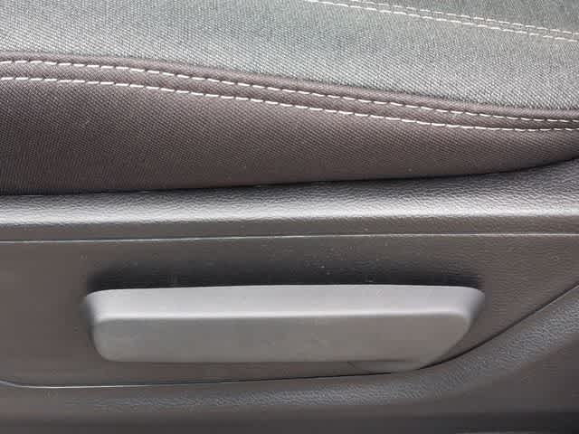 Thumbnail: 2026 RAM 1500 - 17