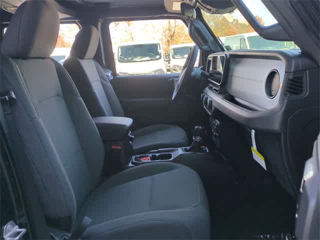 Thumbnail: 2026 Jeep Wrangler - 21