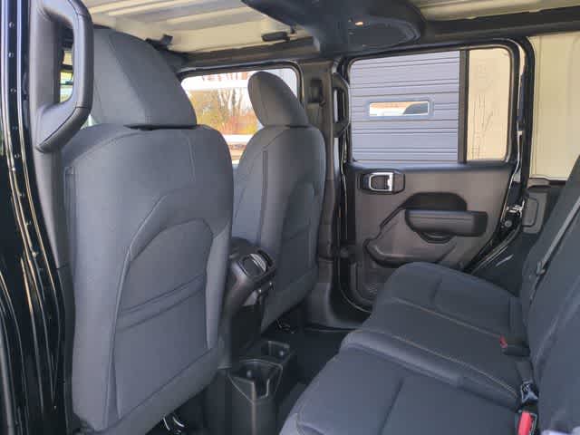 Thumbnail: 2026 Jeep Wrangler - 18