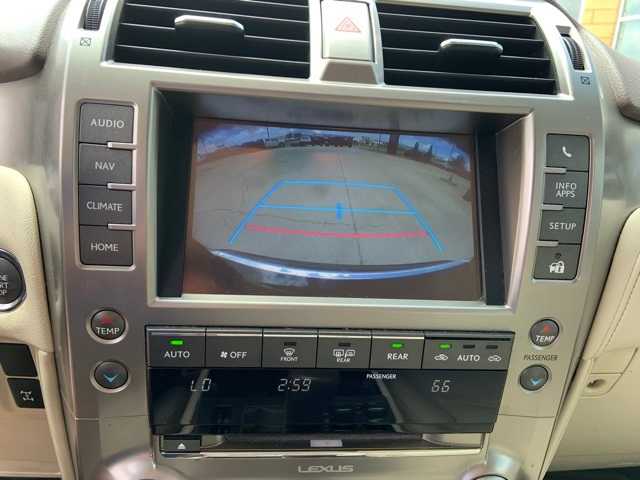 Thumbnail: 2015 Lexus GX - 8