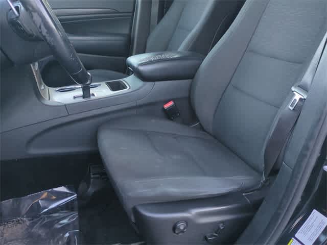 Thumbnail: 2014 Jeep Grand Cherokee - 17