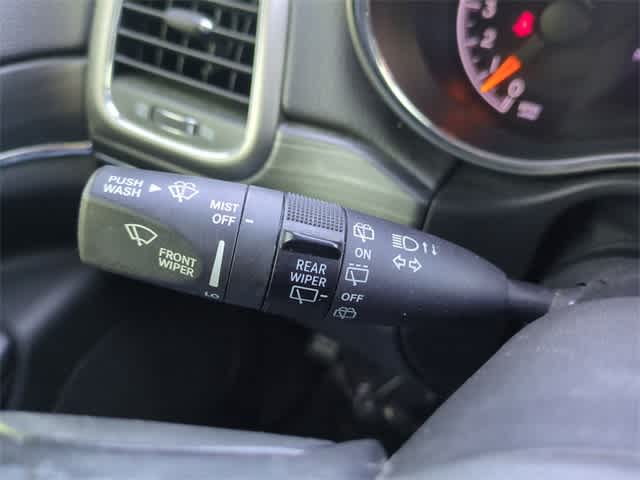 Thumbnail: 2021 Jeep Grand Cherokee - 28