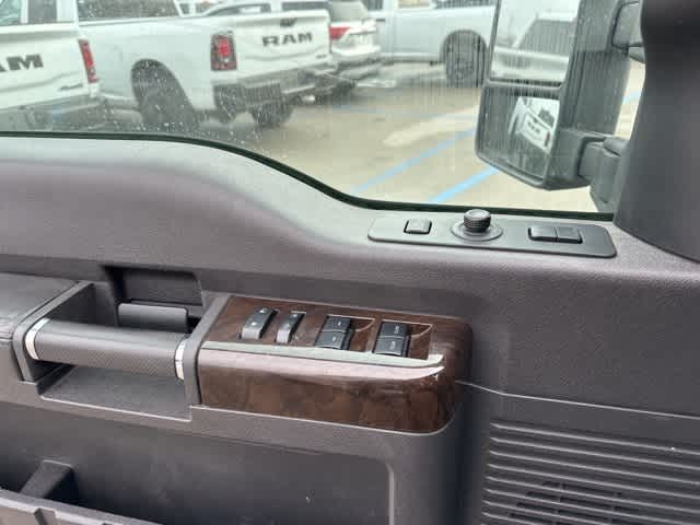 Thumbnail: 2016 Ford Econoline - 13