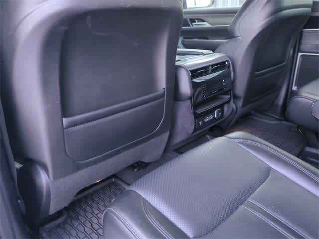 Thumbnail: 2024 Jeep Wagoneer - 19