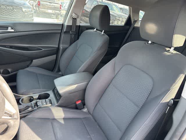 Thumbnail: 2019 Hyundai Tucson - 4