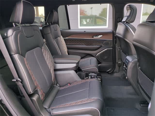 Thumbnail: 2025 Jeep Grand Cherokee L - 22