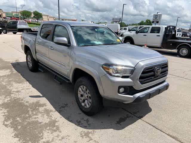 Thumbnail: 2018 Toyota Tacoma - 26