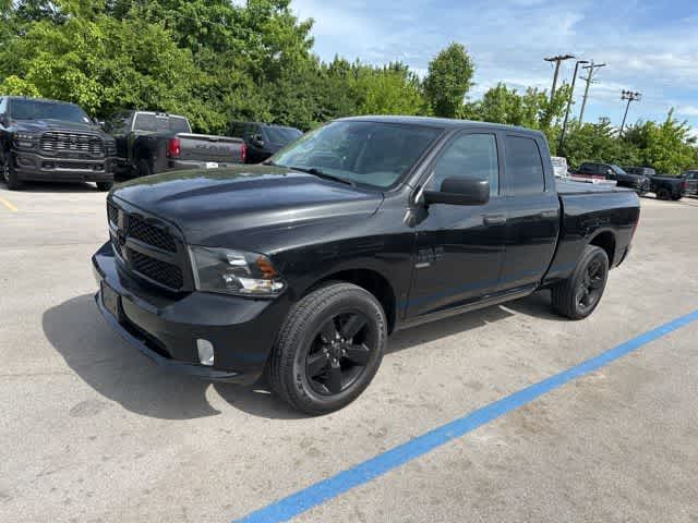 Thumbnail: 2019 RAM 1500 Classic - 10