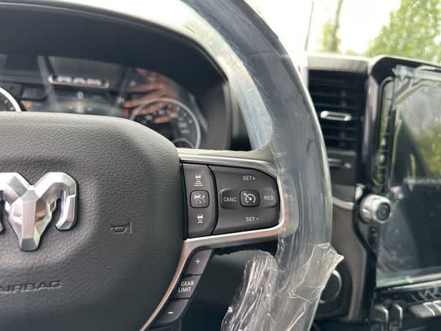 Thumbnail: 2026 RAM 1500 - 5