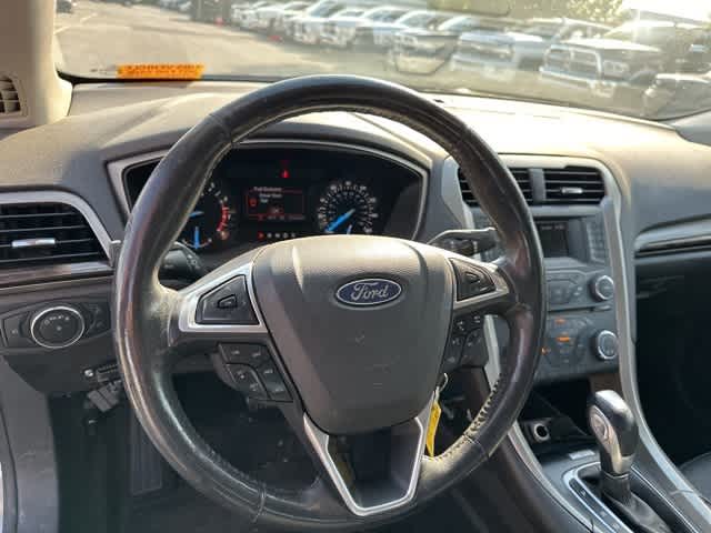 Thumbnail: 2014 Ford Fusion - 4