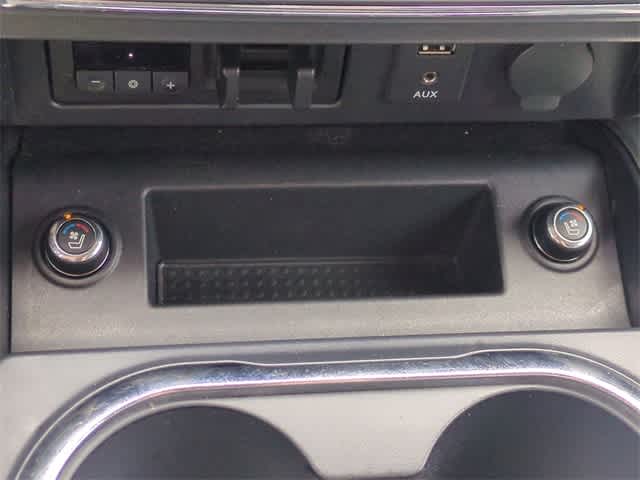 Thumbnail: 2017 Nissan Titan - 41