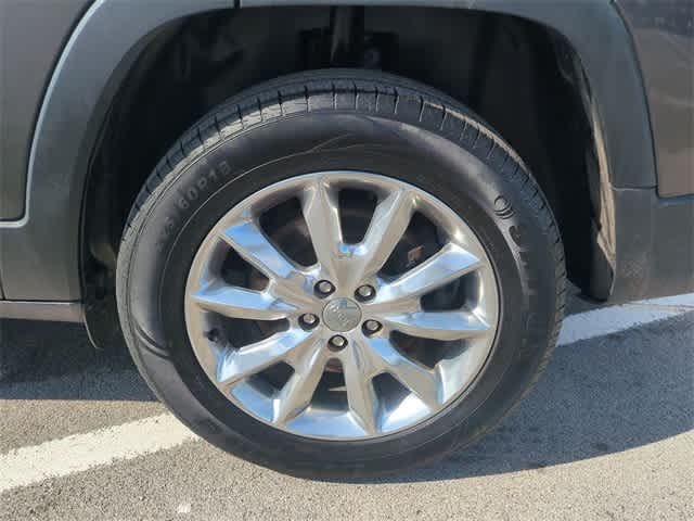 Thumbnail: 2015 Jeep Cherokee - 12