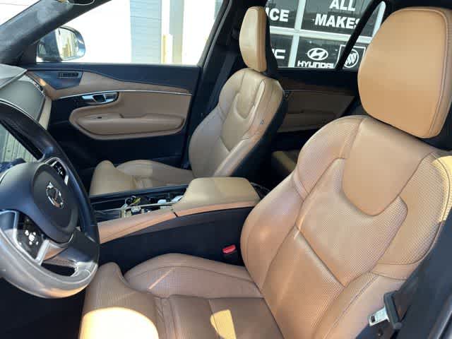 Thumbnail: 2019 Volvo XC90 - 3