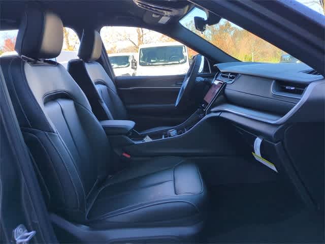 Thumbnail: 2025 Jeep Grand Cherokee L - 22