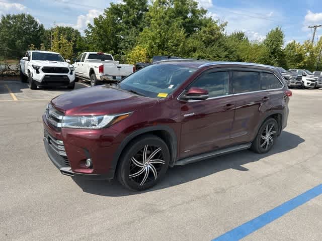 Thumbnail: 2018 Toyota Highlander - 14