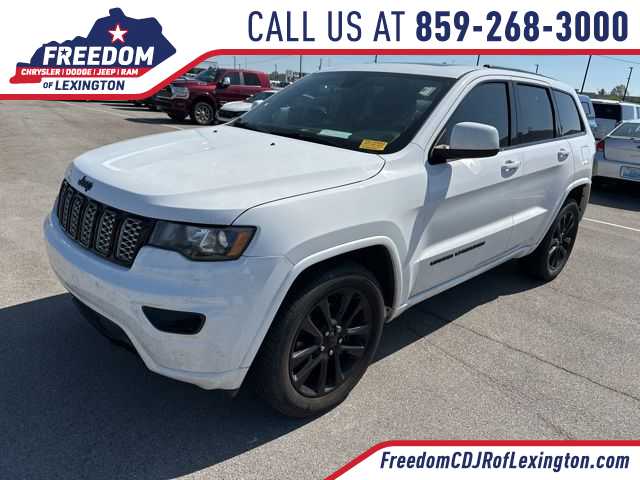 Thumbnail: 2018 Jeep Grand Cherokee - 1