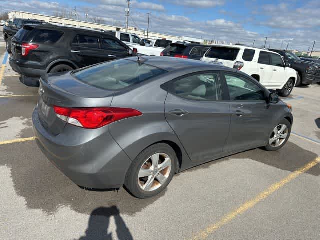 Thumbnail: 2013 Hyundai Elantra - 12