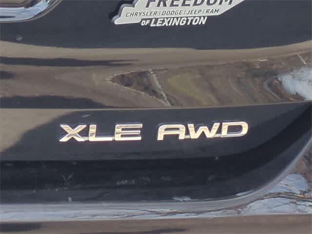 Thumbnail: 2020 Toyota Highlander - 13