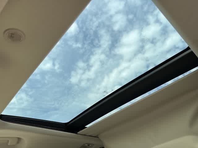 Thumbnail: 2020 Ford Explorer - 5