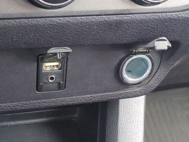 Thumbnail: 2017 Toyota Tacoma - 31