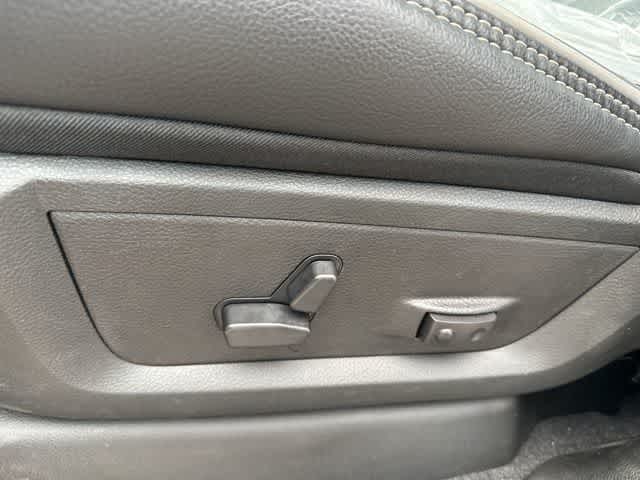 Thumbnail: 2026 RAM 2500 - 8