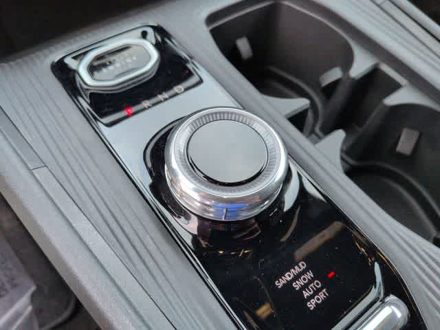 Thumbnail: 2026 Jeep Cherokee - 32