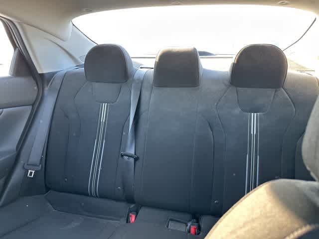 Thumbnail: 2023 Hyundai Elantra - 5