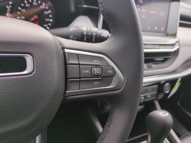 Thumbnail: 2026 Jeep Compass - 25