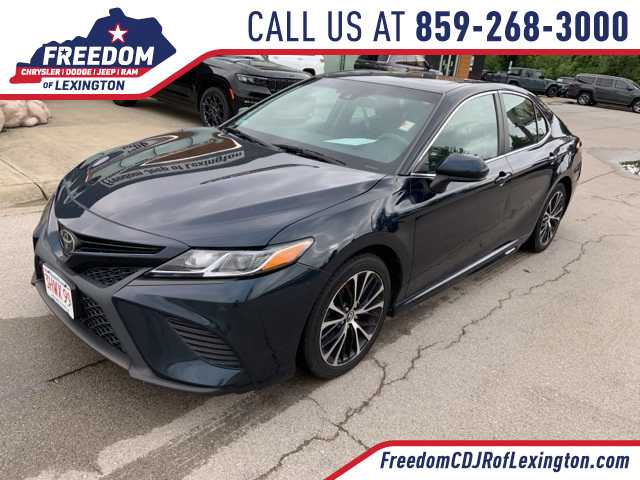 Thumbnail: 2018 Toyota Camry - 1