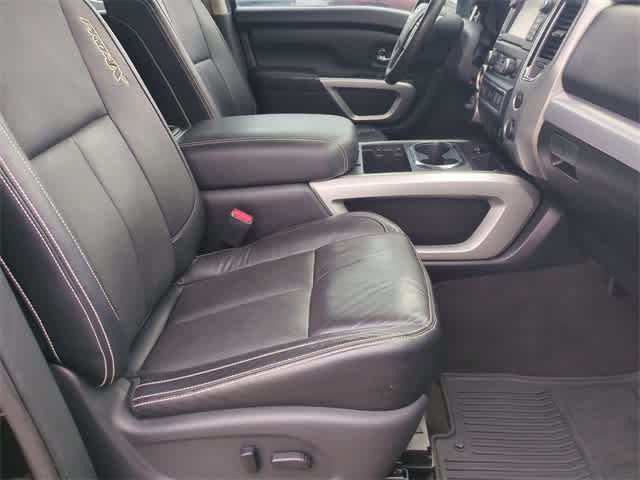 Thumbnail: 2017 Nissan Titan - 22