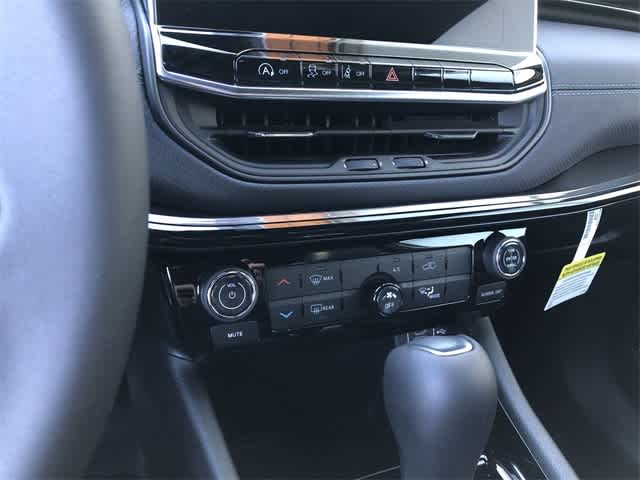 Thumbnail: 2026 Jeep Compass - 15