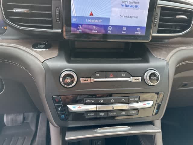 Thumbnail: 2020 Ford Explorer - 10