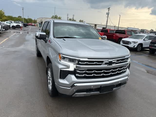 Thumbnail: 2022 Chevrolet Silverado 1500 - 26