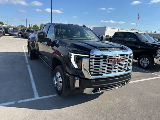 Thumbnail: 2024 GMC Sierra 3500 - 21