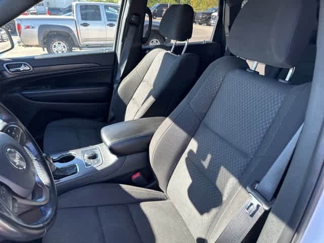 Thumbnail: 2020 Jeep Grand Cherokee - 3