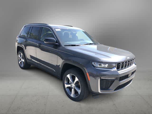 Thumbnail: 2026 Jeep Grand Cherokee - 8