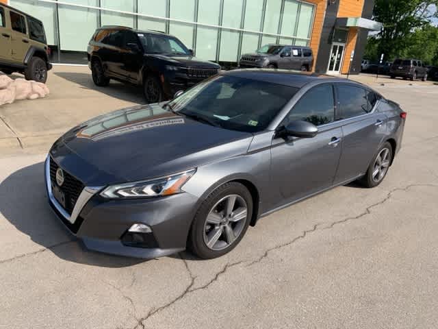 Thumbnail: 2019 Nissan Altima - 14