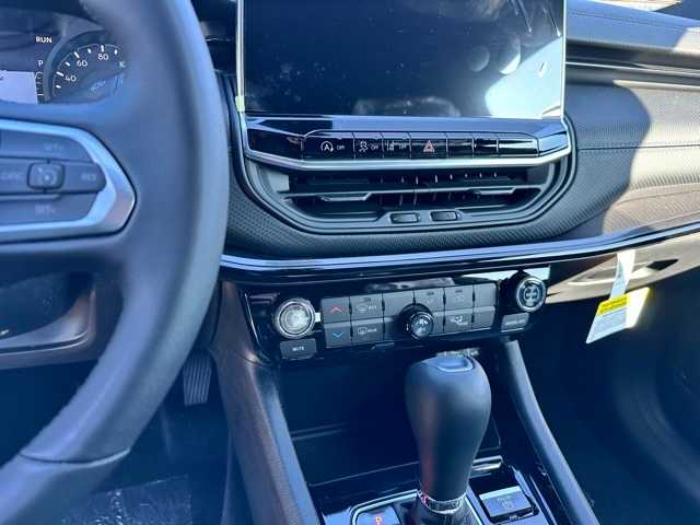 Thumbnail: 2026 Jeep Compass - 7