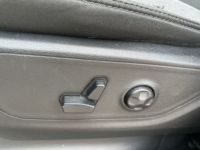 Thumbnail: 2019 RAM 1500 - 13