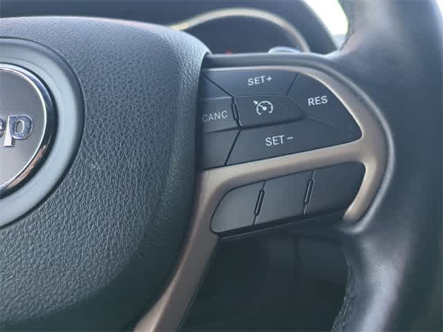 Thumbnail: 2014 Jeep Grand Cherokee - 25