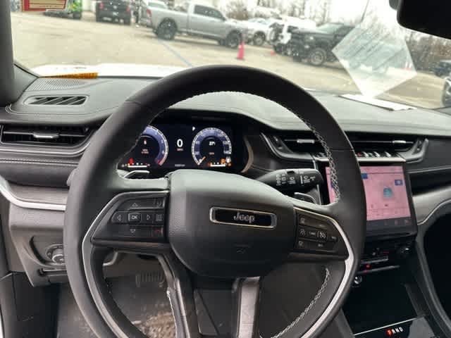 Thumbnail: 2025 Jeep Grand Cherokee - 7