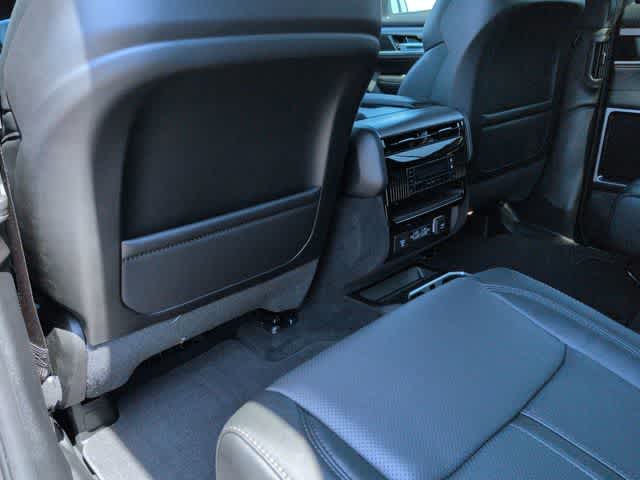 Thumbnail: 2026 Jeep Grand Wagoneer - 19
