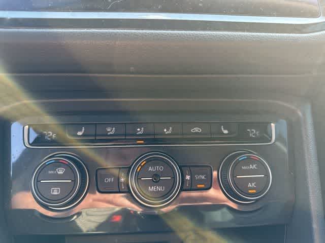 Thumbnail: 2019 Volkswagen Tiguan - 10