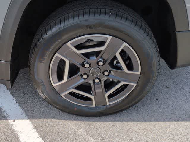 Thumbnail: 2026 Jeep Cherokee - 14