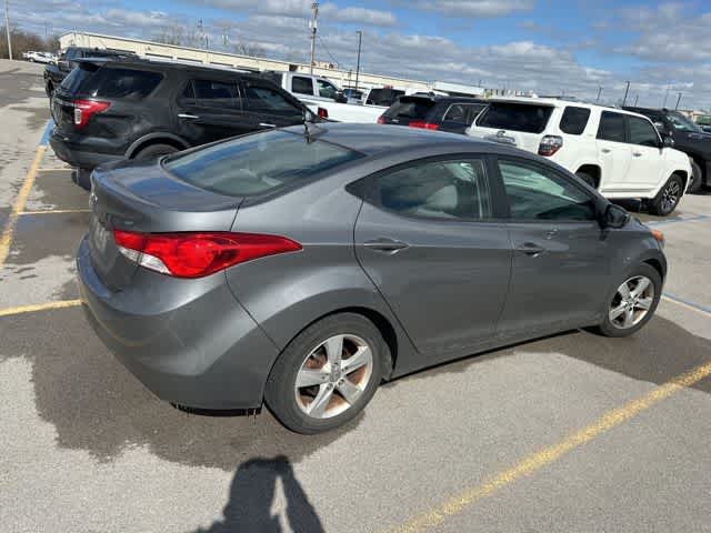 Thumbnail: 2013 Hyundai Elantra - 13