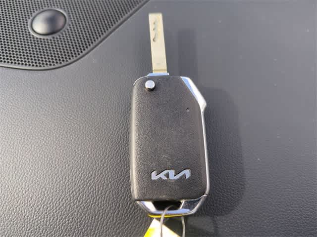 Thumbnail: 2023 Kia Sorento - 33