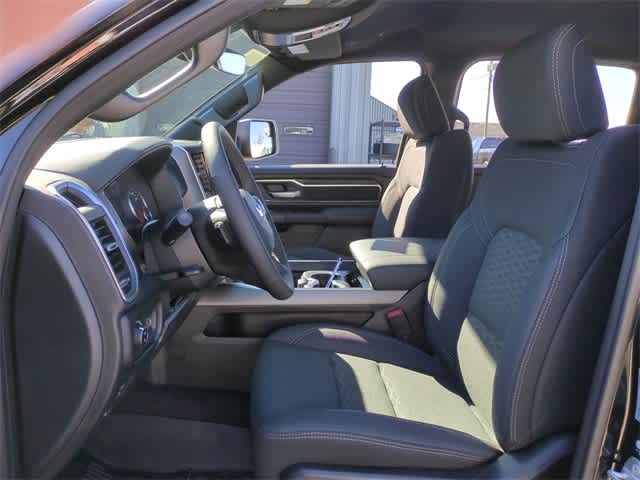 Thumbnail: 2026 RAM 1500 - 17