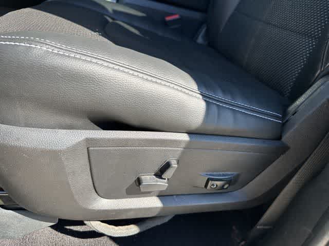 Thumbnail: 2013 RAM 1500 - 9